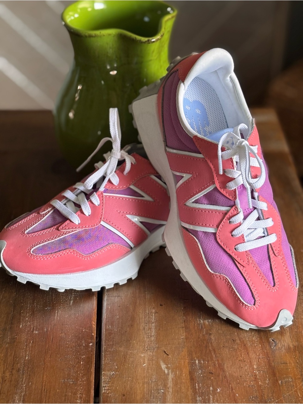 New Balance Pink and Lavender Women's Sneakers size 8 the intelligent choice 327 - Picture 2 of 5